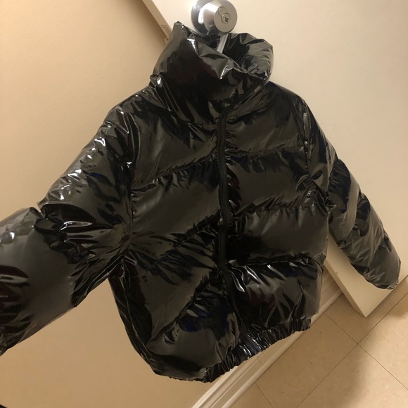 Women’s Black Puffer Jacket (Size M/L- technically a L, but it runs small) - Picture 2 of 2